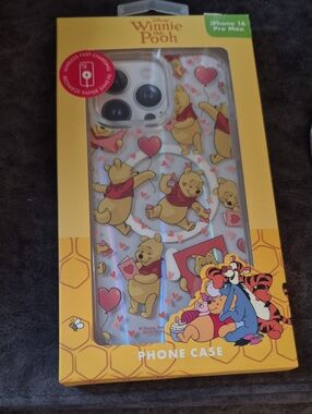 Disney Winnie the Pooh Clear Phone Case with Yellow Pooh and Pink Hearts